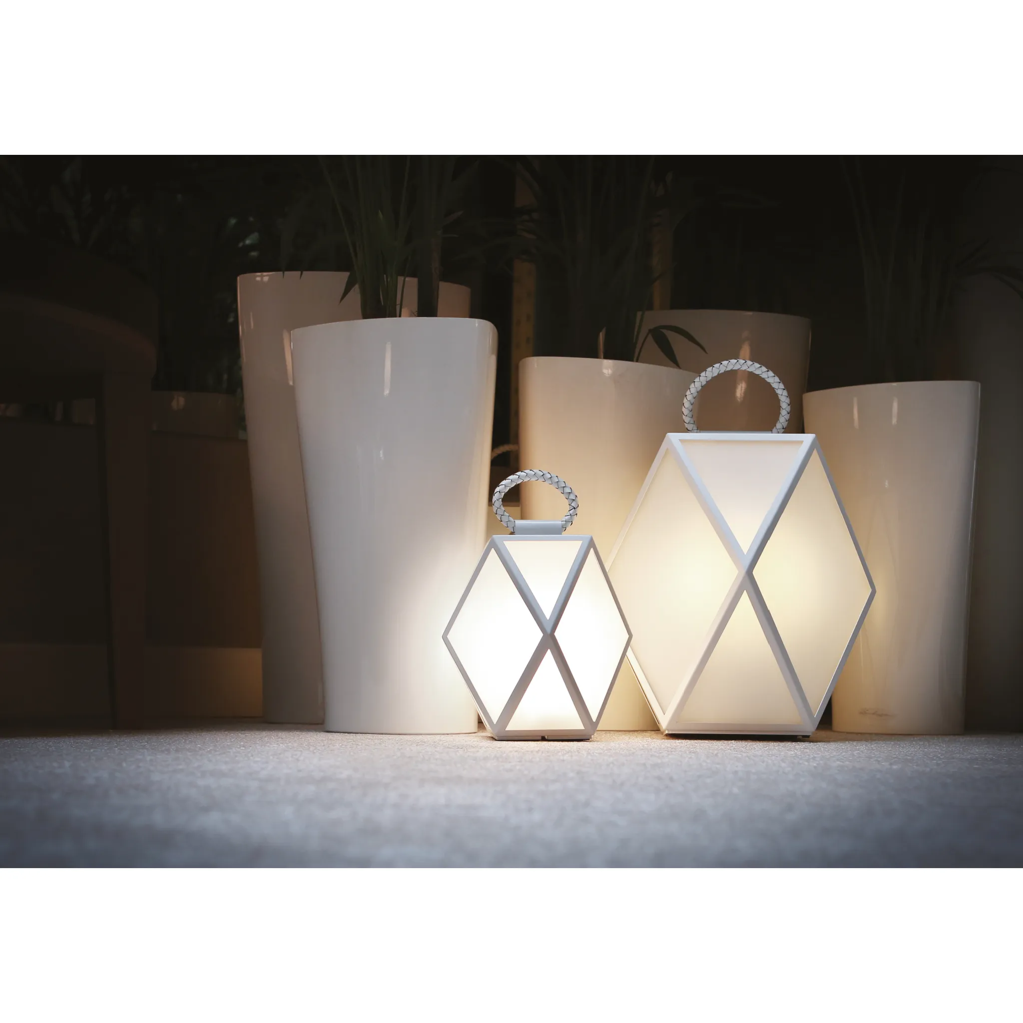 Geometrical Glass Outdoor Lantern | Contardi Muse