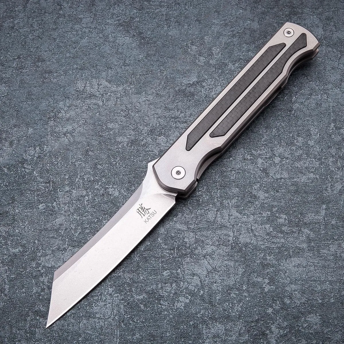 KATSU Camping Pocket Folding Japanese Knife, Titanium & Carbon Fiber Handle, Frame Lock, Stonewashed Cleaver Razor Blade with CPM S35VN Steel, Leather Sheath