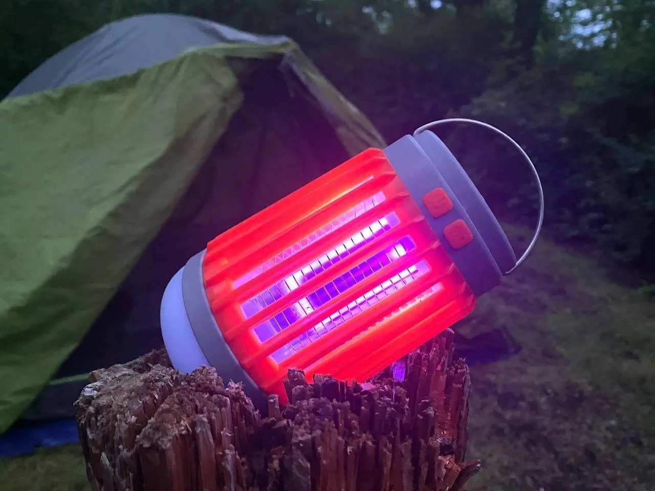 Outdoor waterproof solar mosquito killer