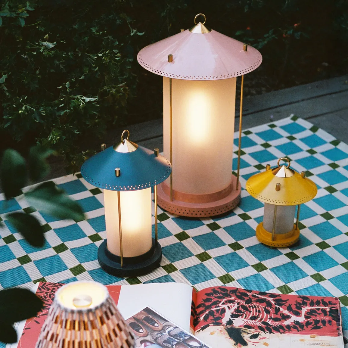 smaller Stefan cordless lantern in Blush by the Novogratz