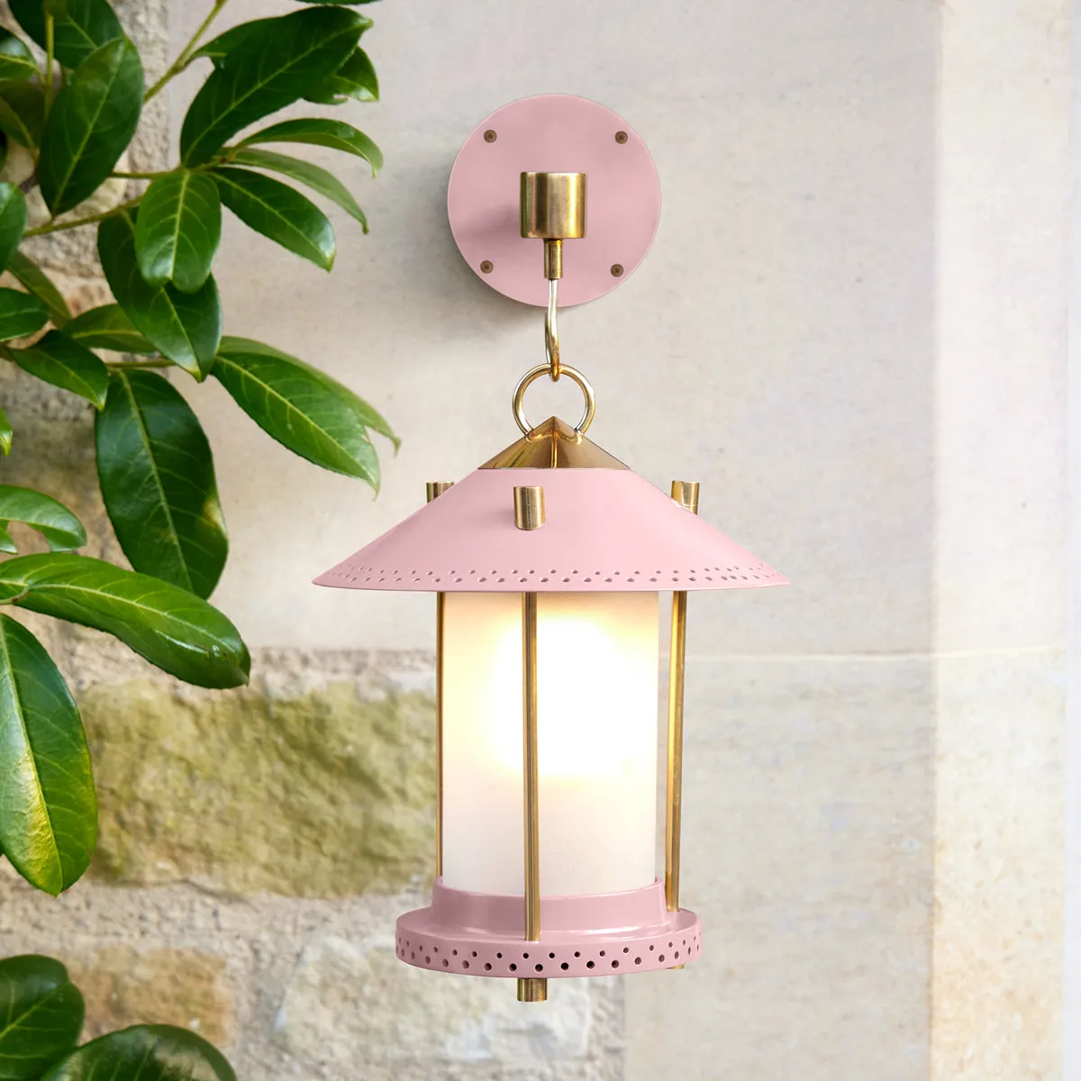 smaller Stefan cordless lantern in Blush by the Novogratz