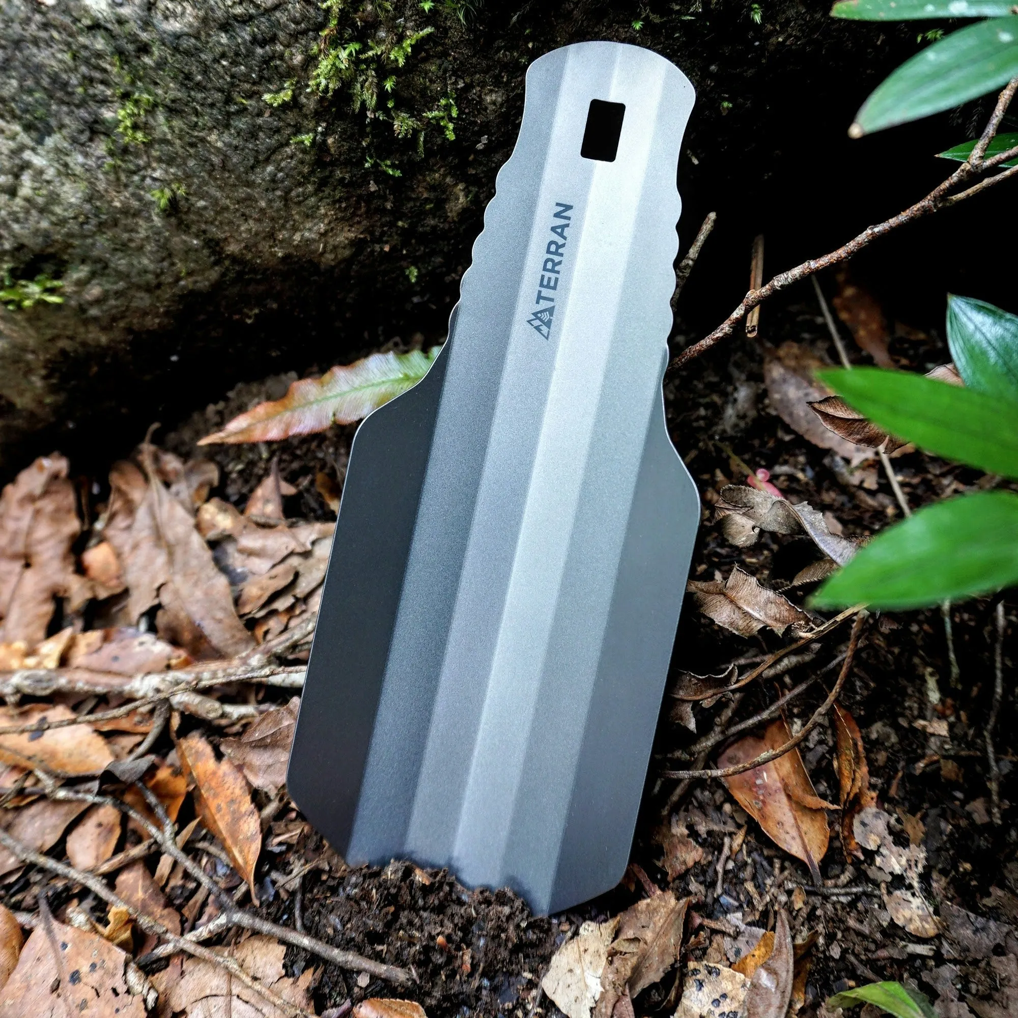 TERRAN Titanium Trowel