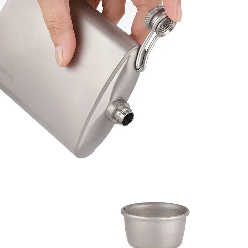 TIARTISAN 200ml/260ml Pure Titanium Hip Flask with Funnel for Outdoor Use