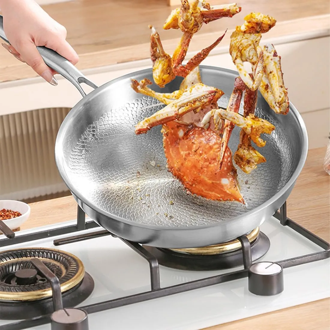 Titanium Hammered Pan Pro with Lid, 2025 New Ultra-Durable Pure Titaniums Non-Stick Frying Pan Upgraded Pot for Cooking, Pure Titanium Frying Skillets Set Even Heating (10.23in, with lid)